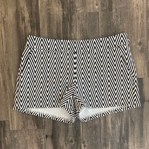 Express black and white zig zag patterned cloth shorts